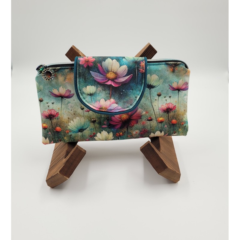 Reiseetui mit Blumenmuster Reiseetui mit Blumenmuster